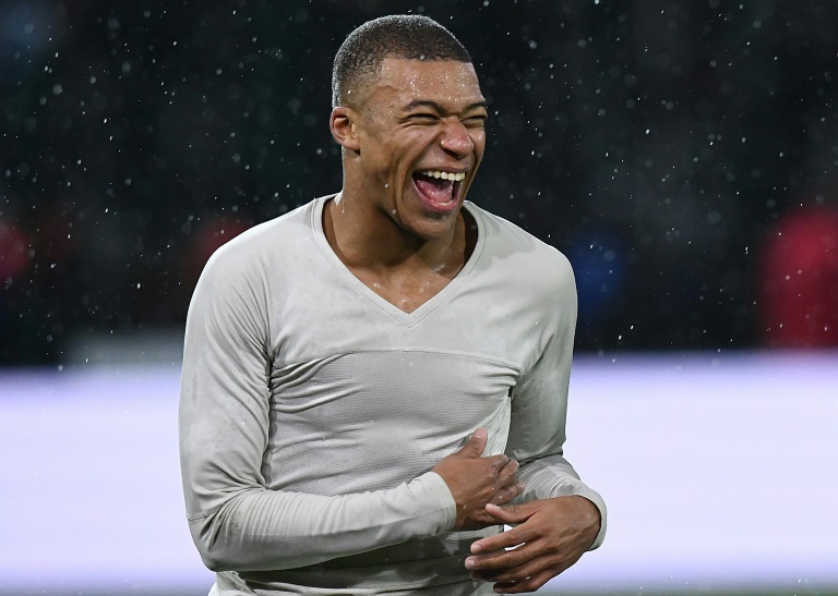 Kylian Mbappé, 20 ans et déjà le monde du foot à ses pieds