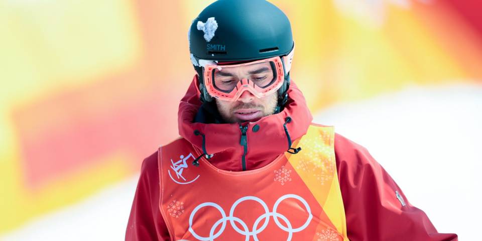 Ski acrobatique: Kevin Rolland hospitalisé dans "un état grave" après une chute