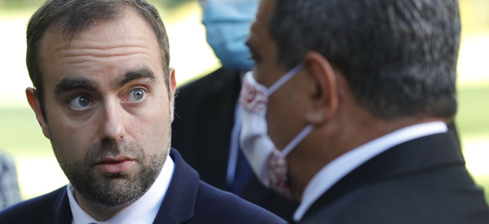 Le ministre Sébastien Lecornu visé par une enquête pour "prise illégale d'intérêts"