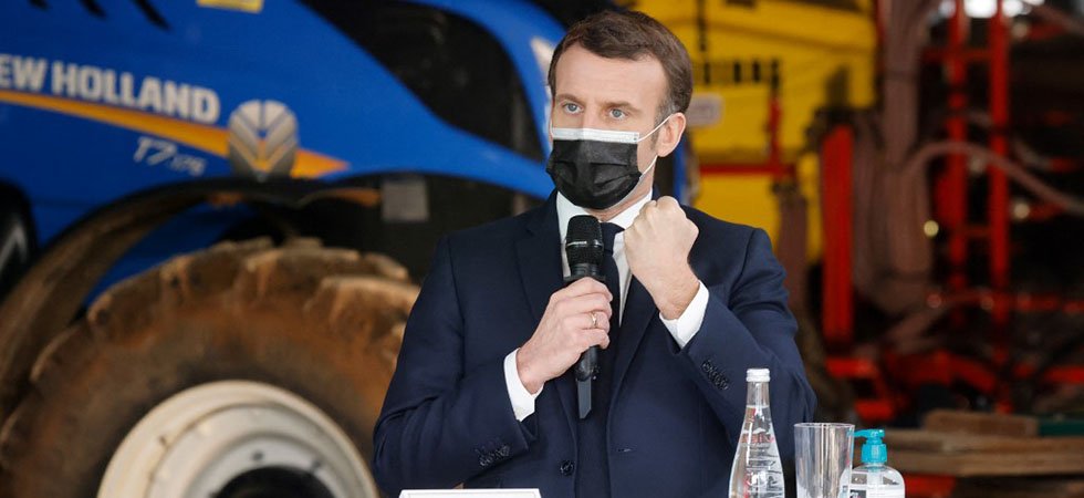 Covid-19 : "Il vaut mieux régionaliser" les mesures sanitaires, estime Emmanuel Macron