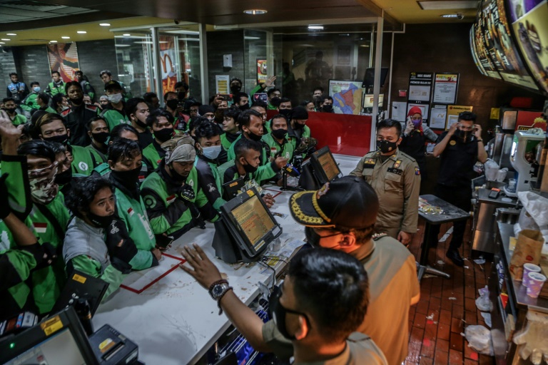 Indonésie: ruée sur le menu "BTS" de McDo, 13 restaurants ferment par peur du Covid