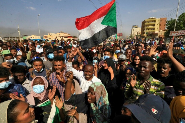 Au Soudan, un coup d'Etat suspend la transition