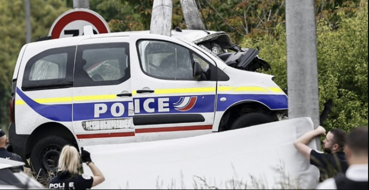 Nord: quatre morts, dont trois policiers, dans un "grave accident" de la route