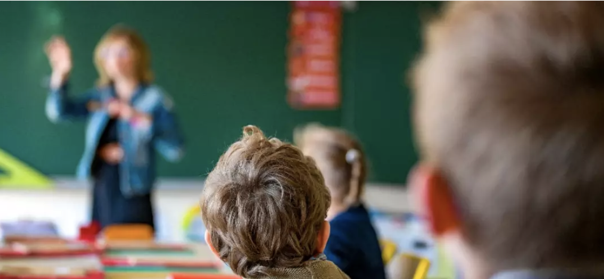 Violences, pressions, islam radical... un rapport sénatorial au vitriol tire à boulets rouges sur l'école française